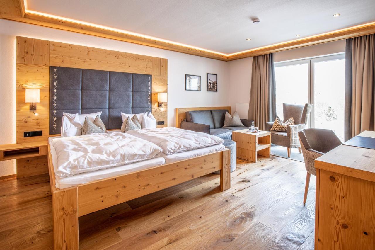 Hanusel Hof Wellness & Genuss In Panoramalage Hellengerst Buitenkant foto
